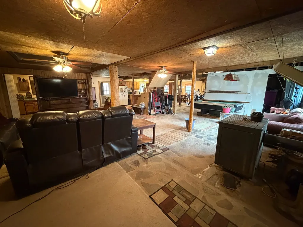 262 Hiwassee Road Crossville TN 38572
