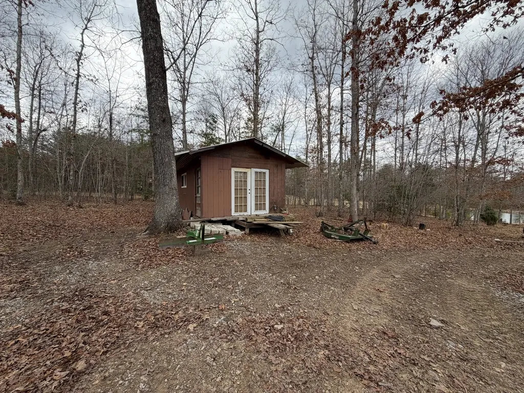 262 Hiwassee Road Crossville TN 38572