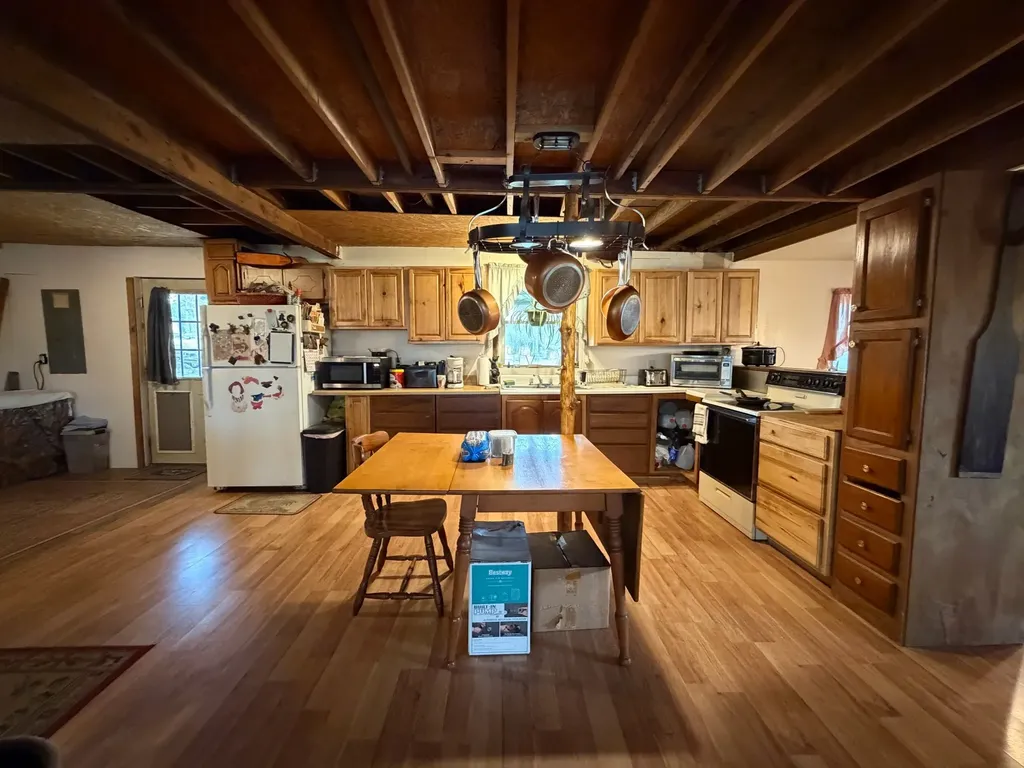 262 Hiwassee Road Crossville TN 38572