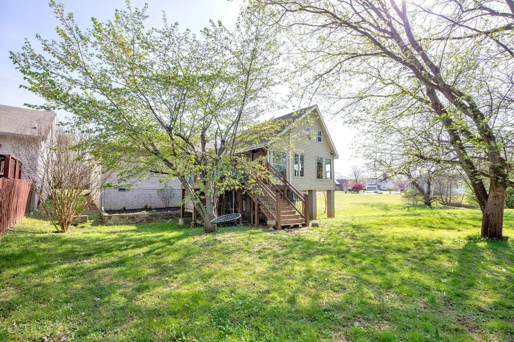 155 S Birchwood Drive Hendersonville TN 37075