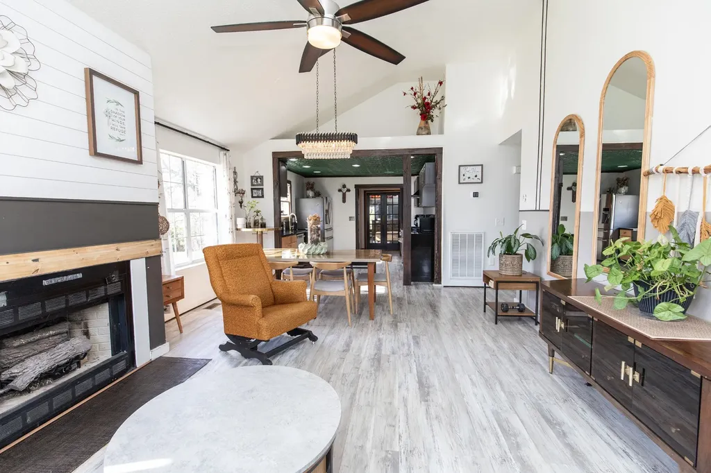 155 S Birchwood Drive Hendersonville TN 37075