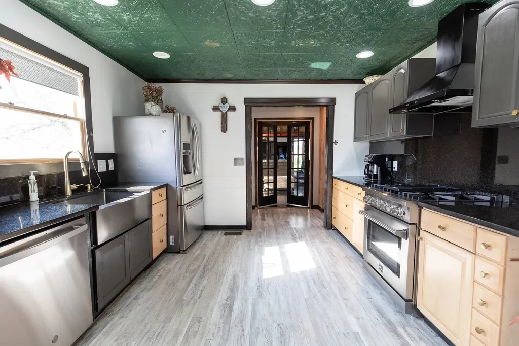 155 S Birchwood Drive Hendersonville TN 37075