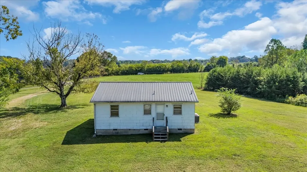 341 Rigsby Road Smithville TN 37166