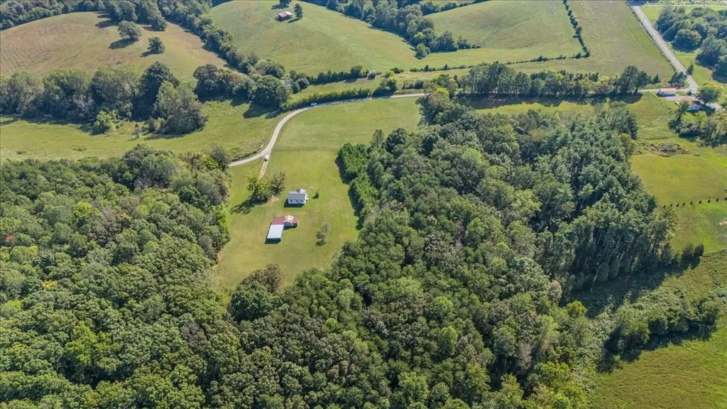 341 Rigsby Road Smithville TN 37166