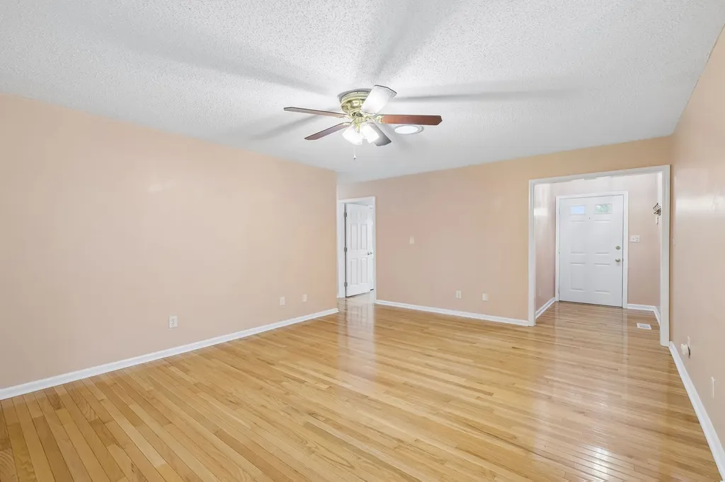 2531 Zion Road Columbia TN 38401