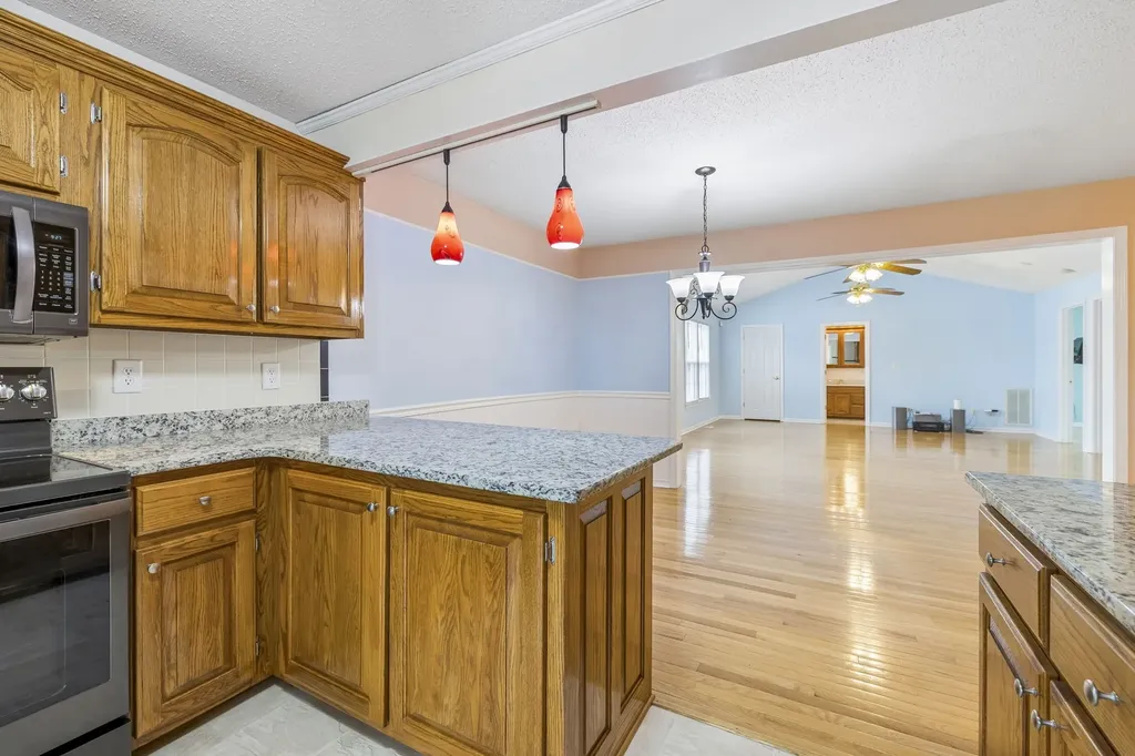 2531 Zion Road Columbia TN 38401