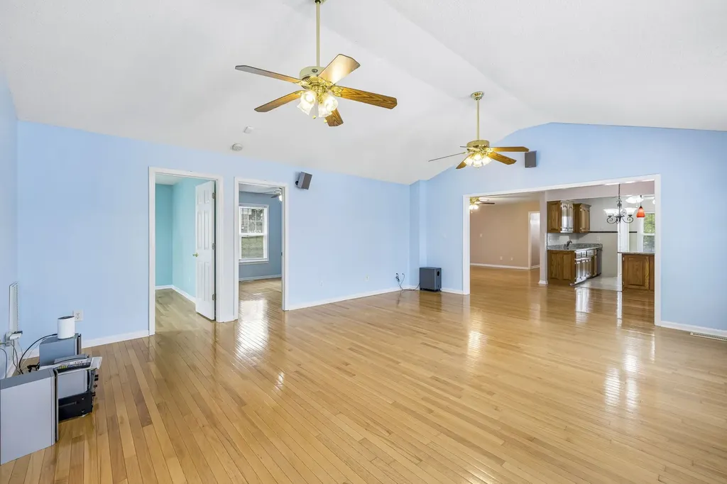 2531 Zion Road Columbia TN 38401