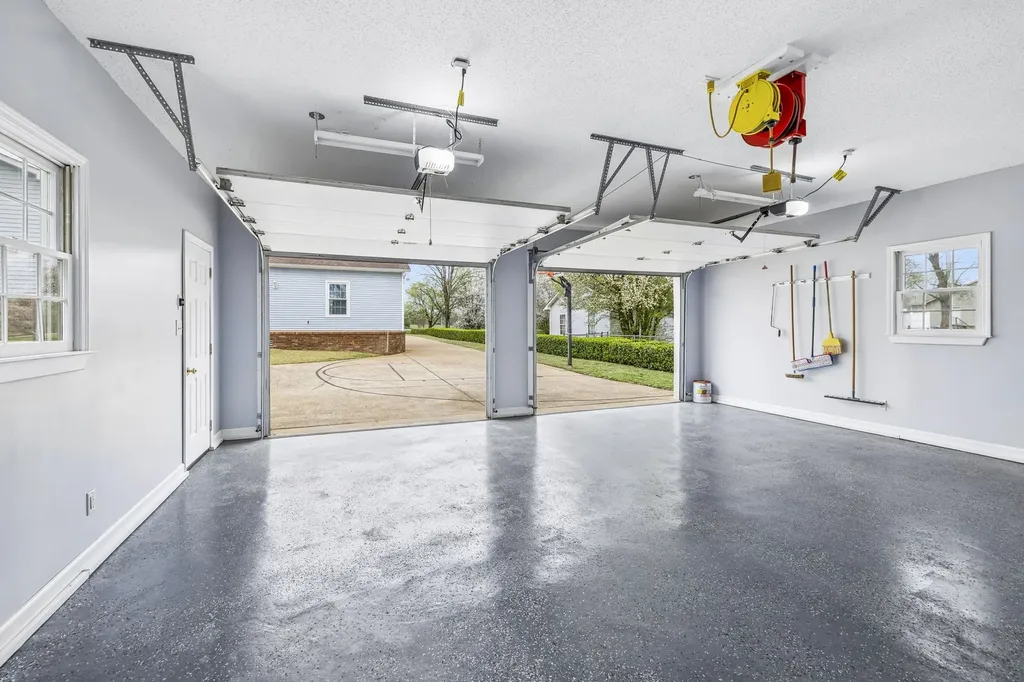 2531 Zion Road Columbia TN 38401