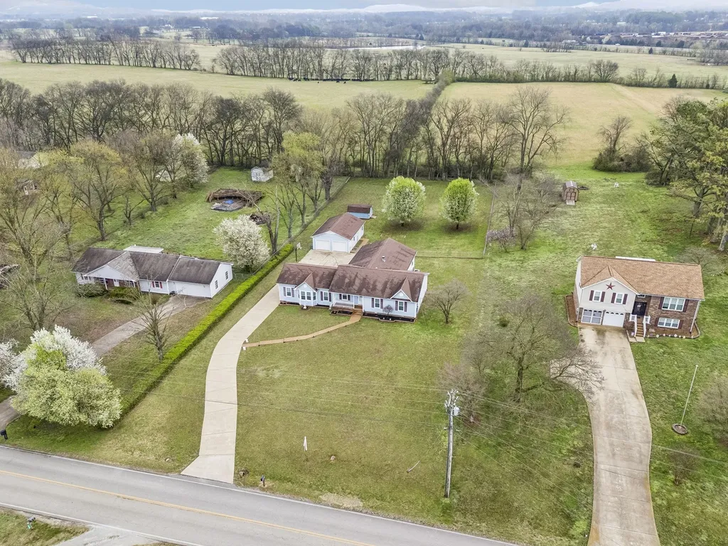 2531 Zion Road Columbia TN 38401
