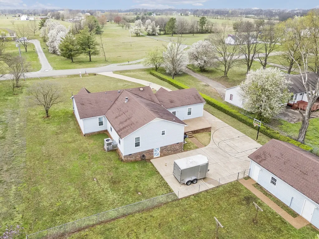2531 Zion Road Columbia TN 38401