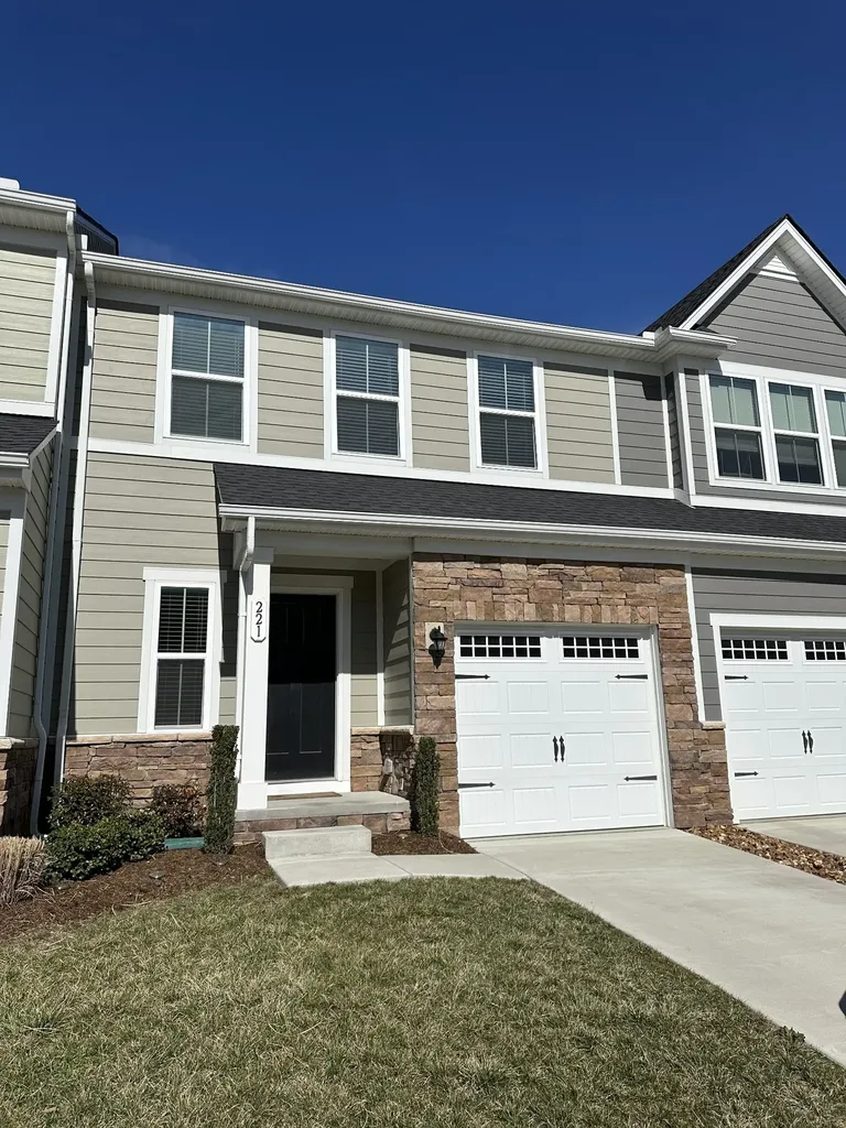 221 Pryor Drive Gallatin TN 37066
