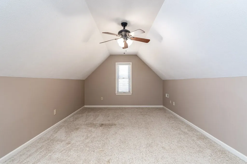 5000 Lancelot Court Columbia TN 38401