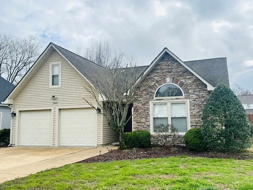 5000 Lancelot Court Columbia TN 38401