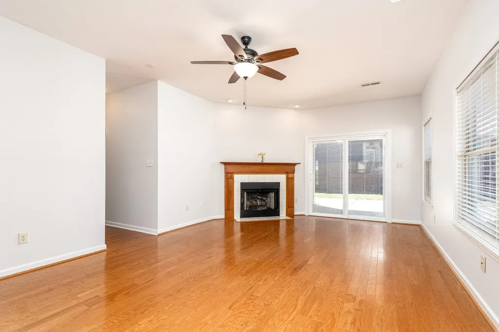 5000 Lancelot Court Columbia TN 38401