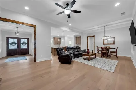 3590 Crockett Pointe Jasper TN 37347