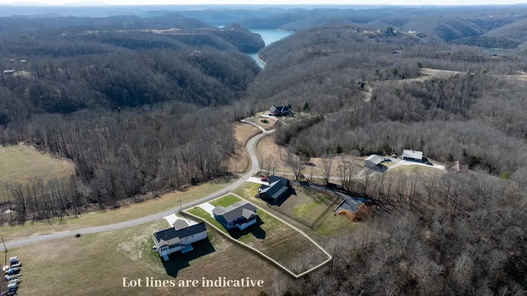 9345 Fox Hill Road Baxter TN 38544