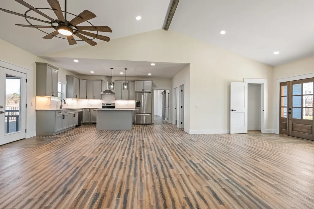 9345 Fox Hill Road Baxter TN 38544