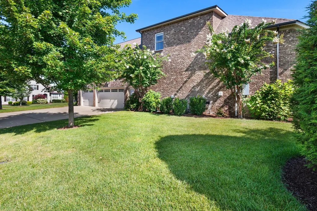 3202 Folcroft Drive Murfreesboro TN 37130
