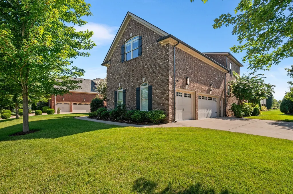 3202 Folcroft Drive Murfreesboro TN 37130