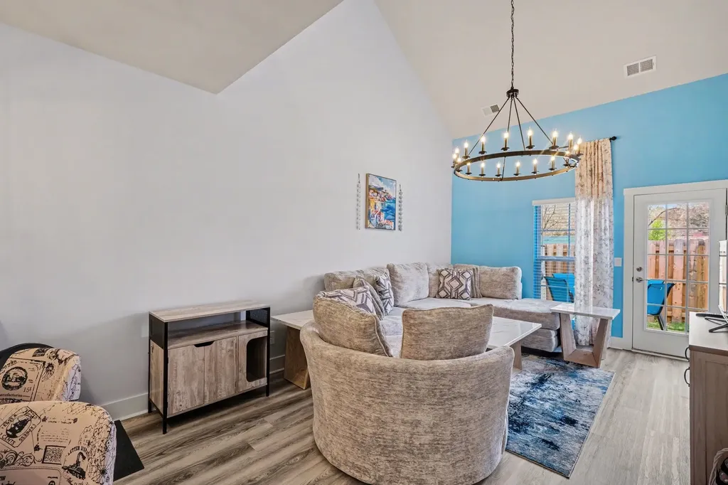 535 Tulip Springs Road Hermitage TN 37076