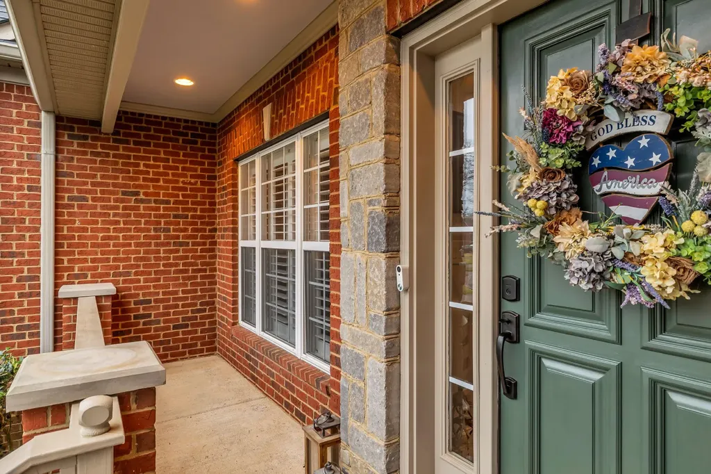 2003 White Rock Circle Spring Hill TN 37174