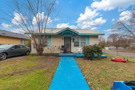 203 S Fairgrounds Street Jackson TN 38301