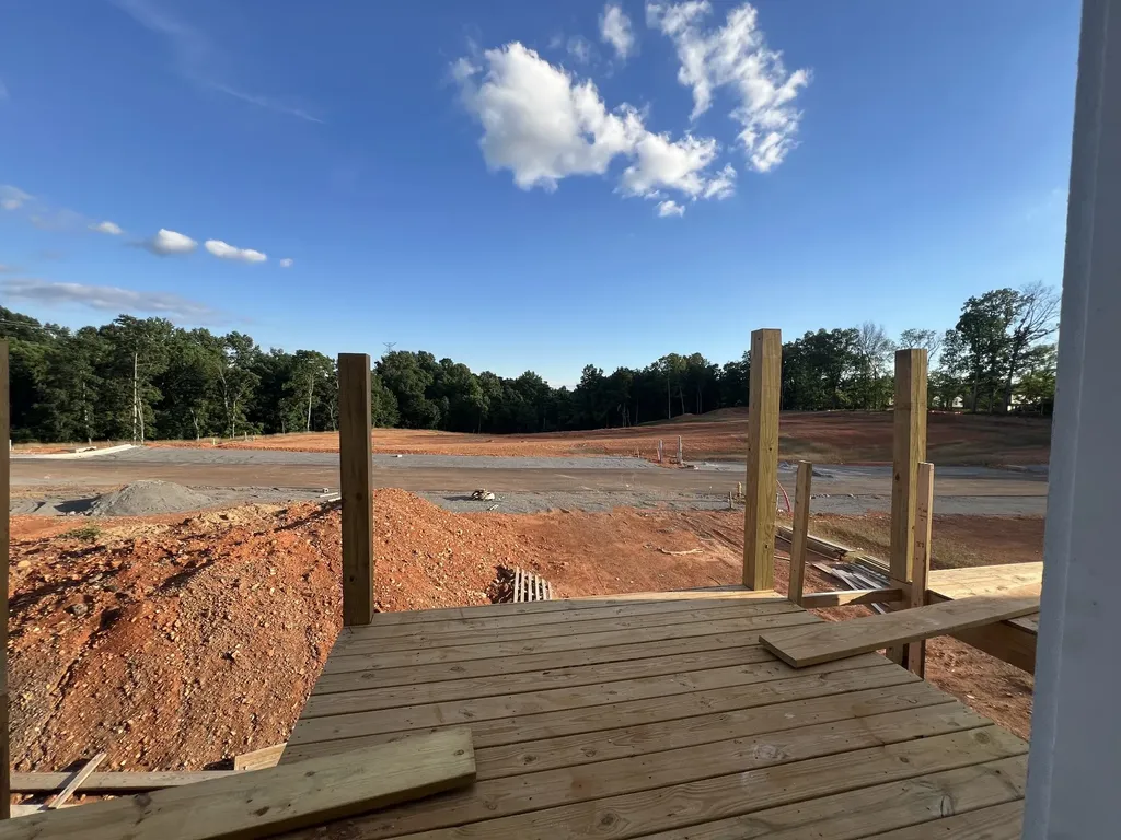 105 Echelon Preserve Clarksville TN 37040