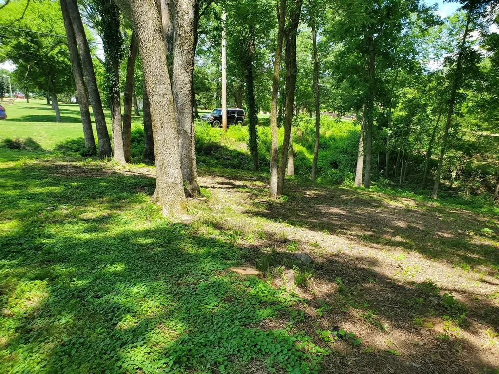 1930 Arlington Road Lebanon TN 37087