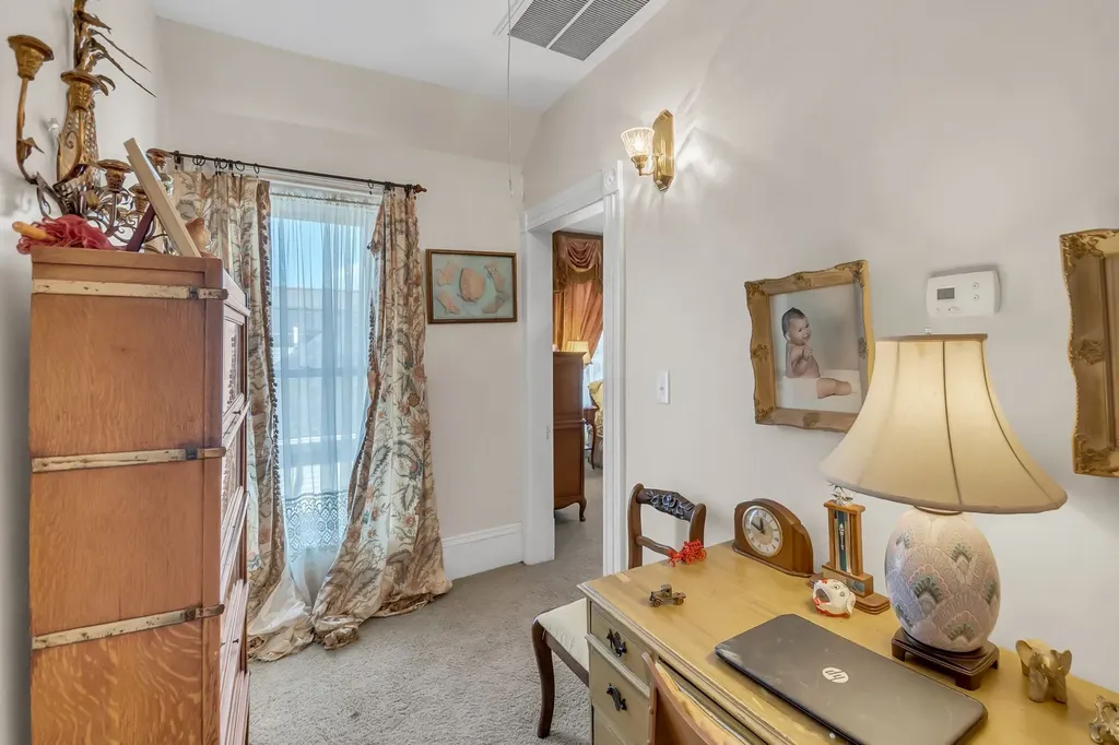 305 Washington St, E Fayetteville TN 37334