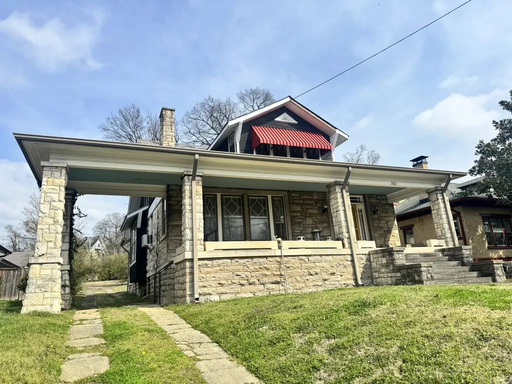 300 Fairfax Avenue Nashville TN 37212