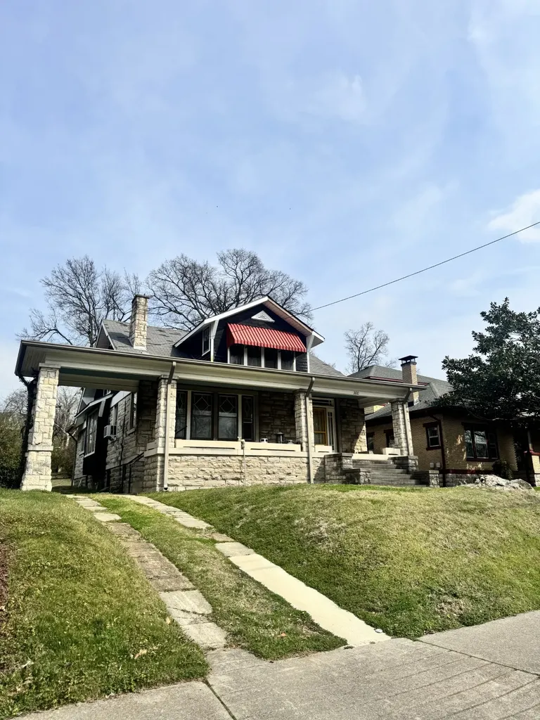 300 Fairfax Avenue Nashville TN 37212