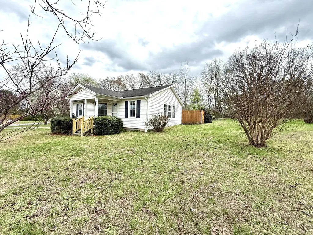 123 Corinth Road Mount Juliet TN 37122