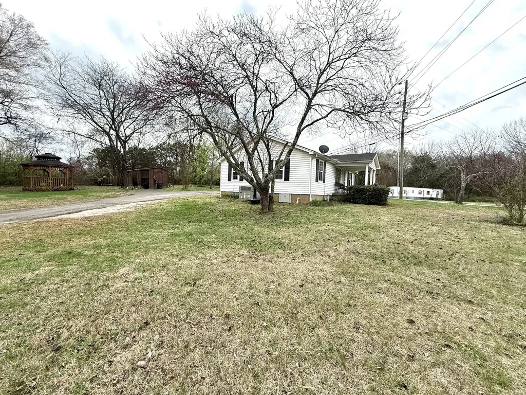 123 Corinth Road Mount Juliet TN 37122