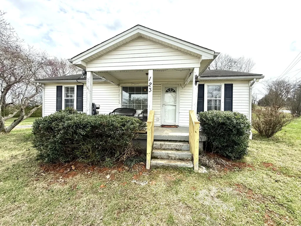 123 Corinth Road Mount Juliet TN 37122