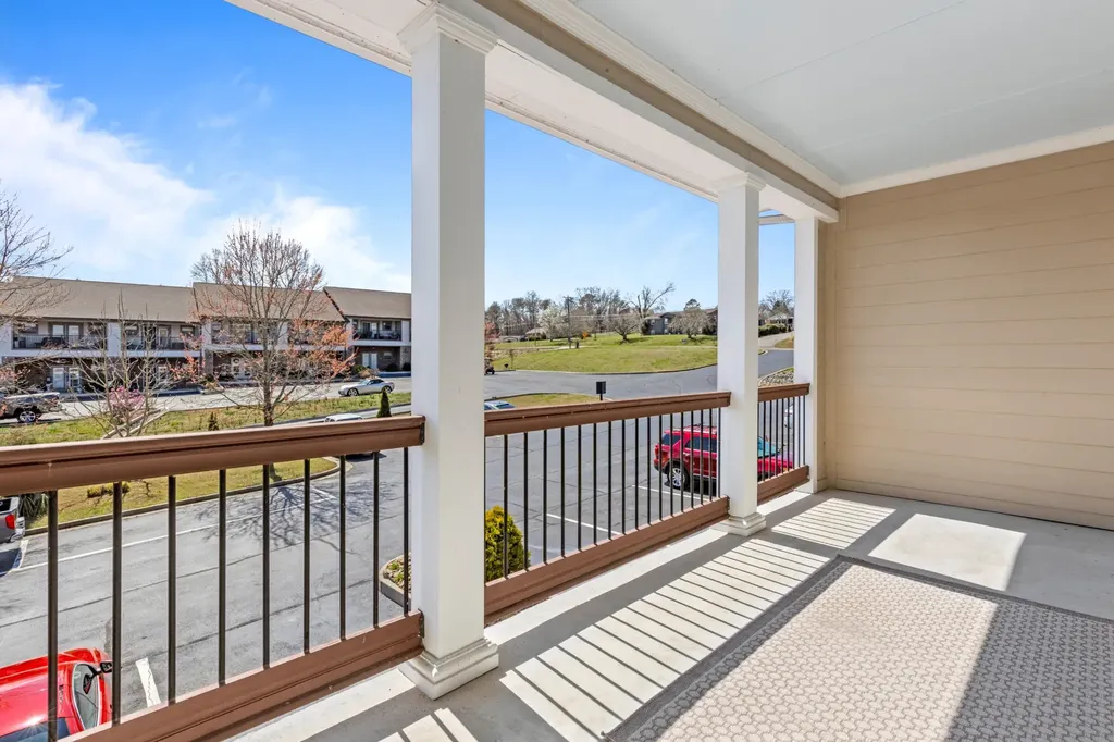 1235 New Lake Road Spring City TN 37381