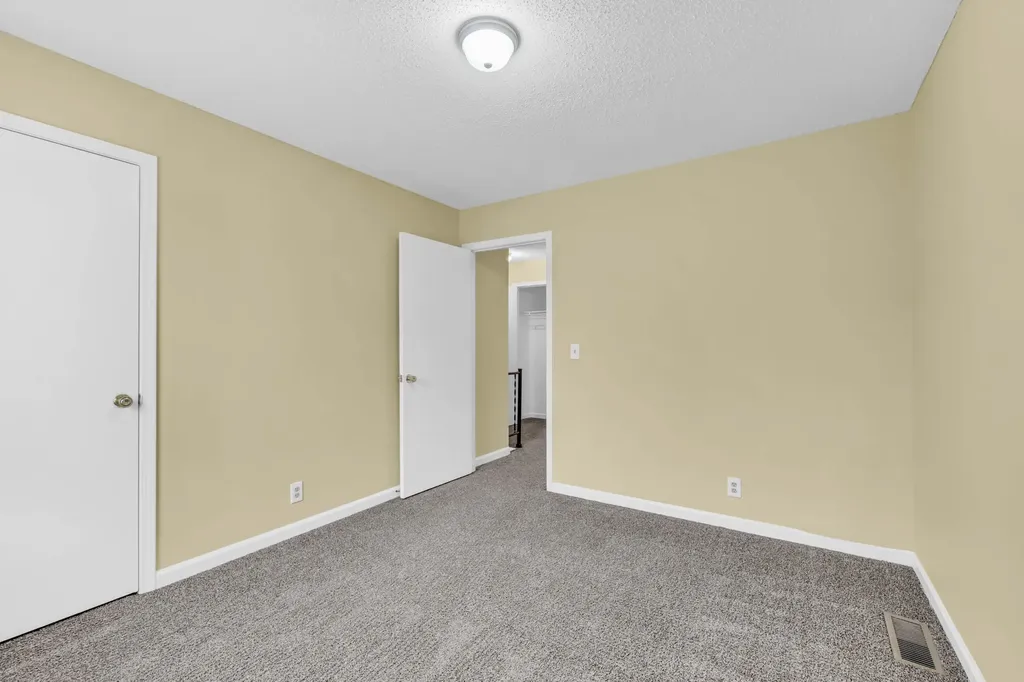 110 Hickory Trace Clarksville TN 37040