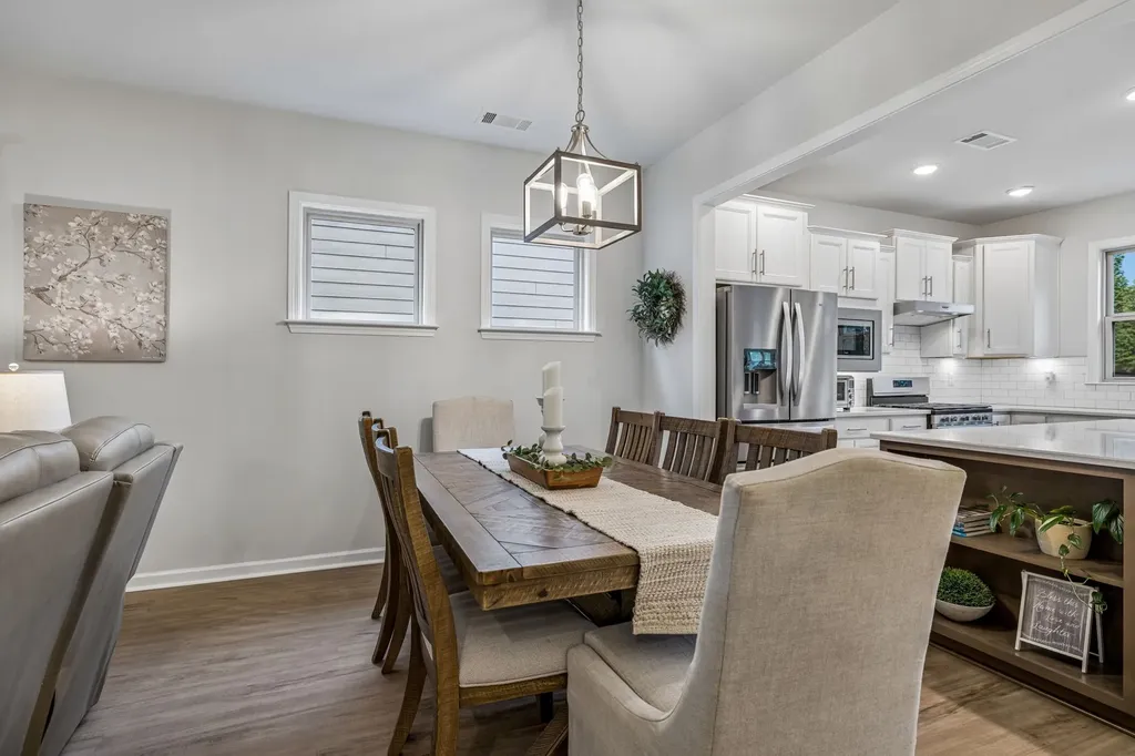 1727 Humphreys Glen Spring Hill TN 37174