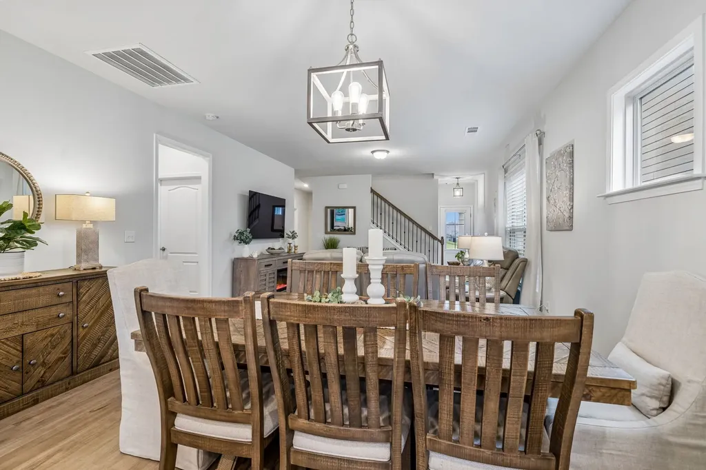 1727 Humphreys Glen Spring Hill TN 37174