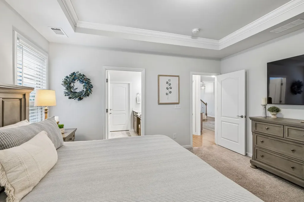 1727 Humphreys Glen Spring Hill TN 37174