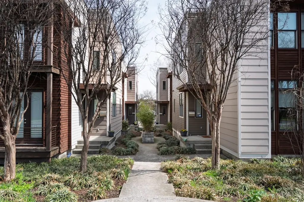 1070B 2nd Ave, S Nashville TN 37210