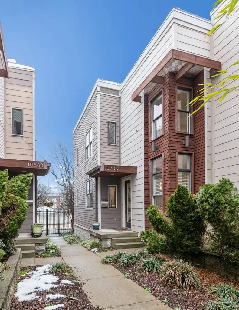 1070B 2nd Ave, S Nashville TN 37210