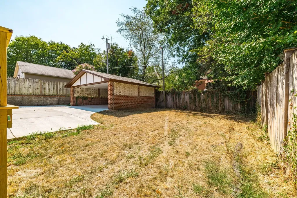 311 Walnut Street Springfield TN 37172