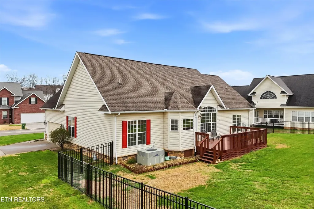 310 Cranfield Drive Maryville TN 37801
