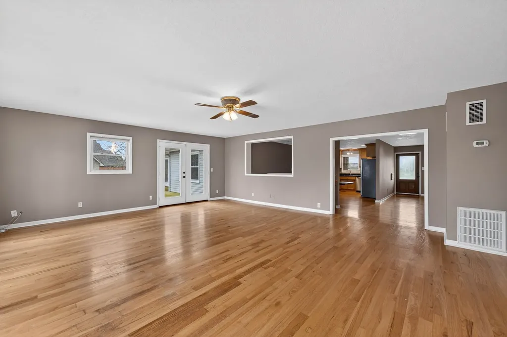 232 Loop Drive Winchester TN 37398