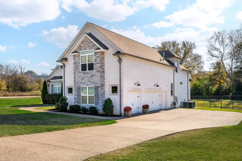 101 Kathryn Adele Lane Mount Juliet TN 37122
