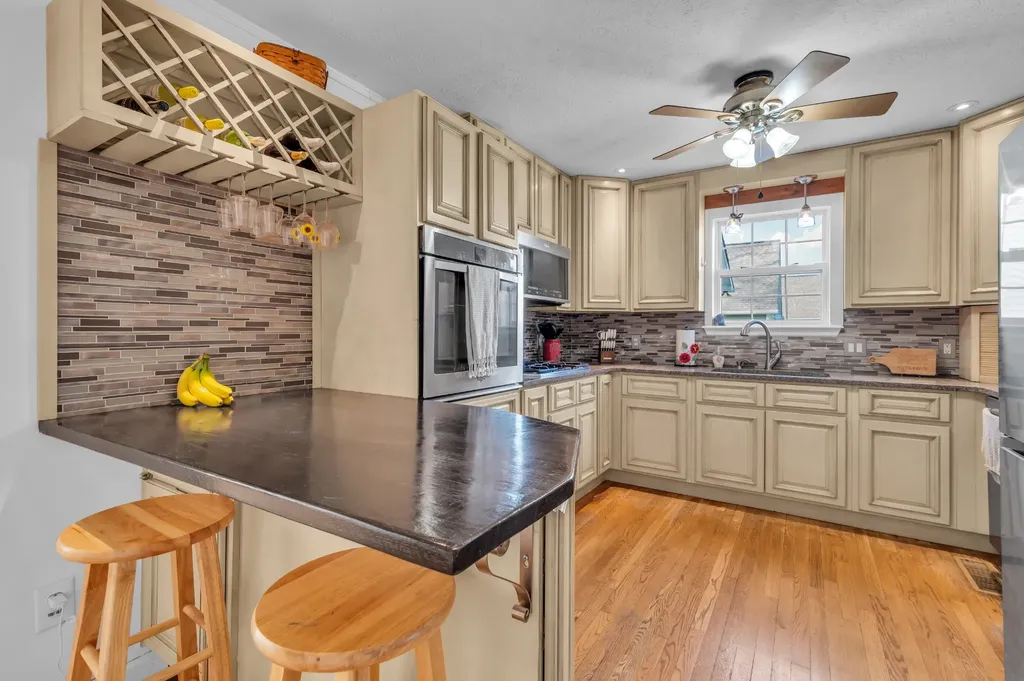 672 Old Snow Hill Road Dowelltown TN 37059