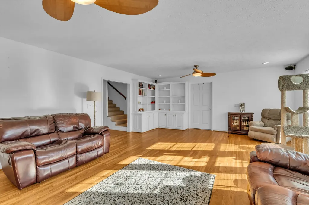 672 Old Snow Hill Road Dowelltown TN 37059