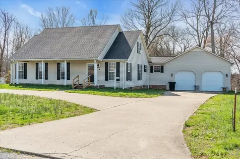 672 Old Snow Hill Road Dowelltown TN 37059