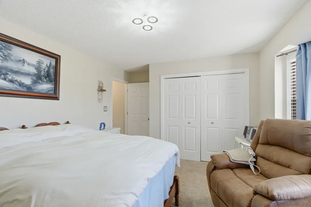 1818 Memorial Drive Clarksville TN 37043