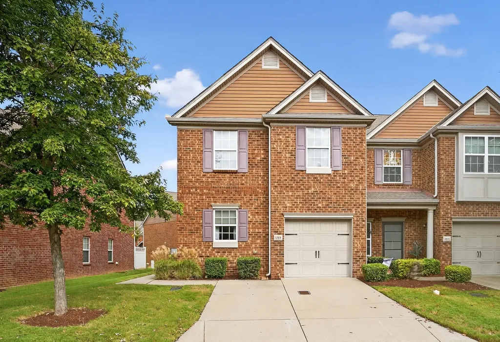 1309 Crown Point Place Nashville TN 37211